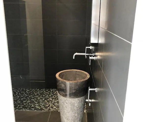 T2 Front De 2pers 1 Minute De La Plaget2 De 44 M2 Terrasse 16m2 , Vue Panoramique Et En Face De La Cet Refait à Neuf Bénéficie D'un Confort Et D Un équipement Optima Cet Est Idéal Pour 2 Personnes Avec Sa Ch Apartamento